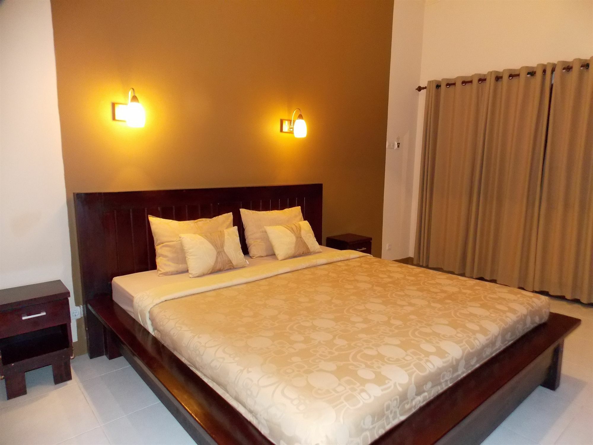 Tropical Hideaways Resort Гили Мено Екстериор снимка