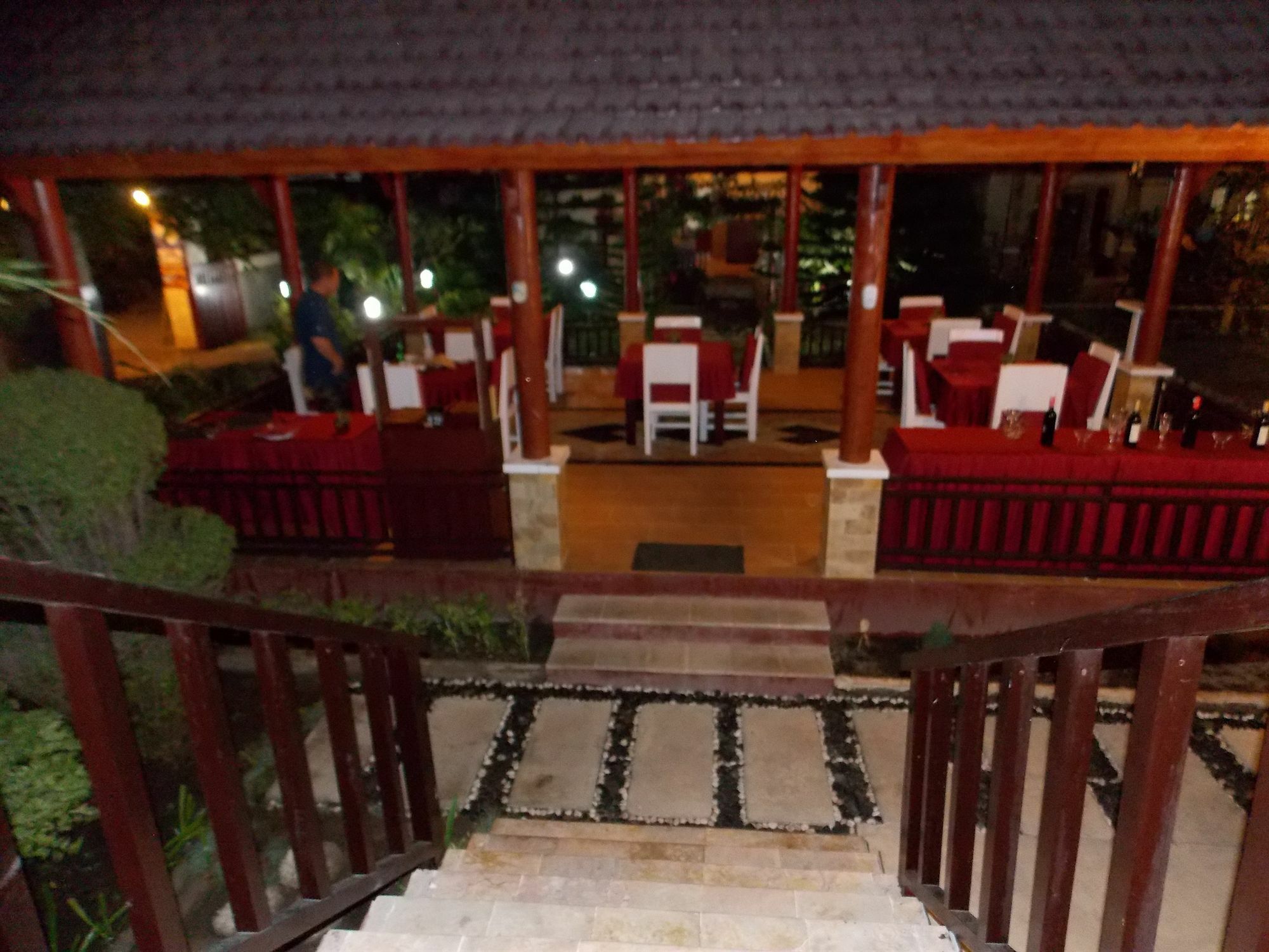 Tropical Hideaways Resort Гили Мено Екстериор снимка